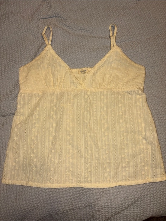 Brandy Melville Tops - Brandy Melville yellow Tank Top